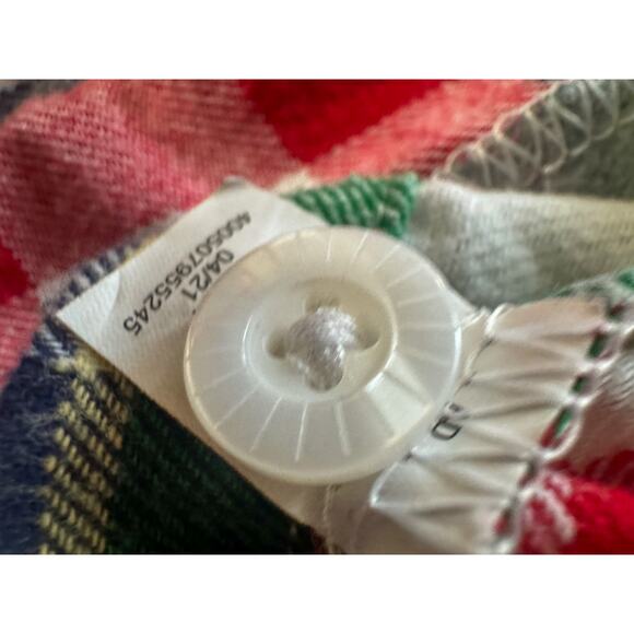 Christmas Plaid Flannel Pajamas Set | Button-Up & Pants (Size S) - Picture 7 of 8